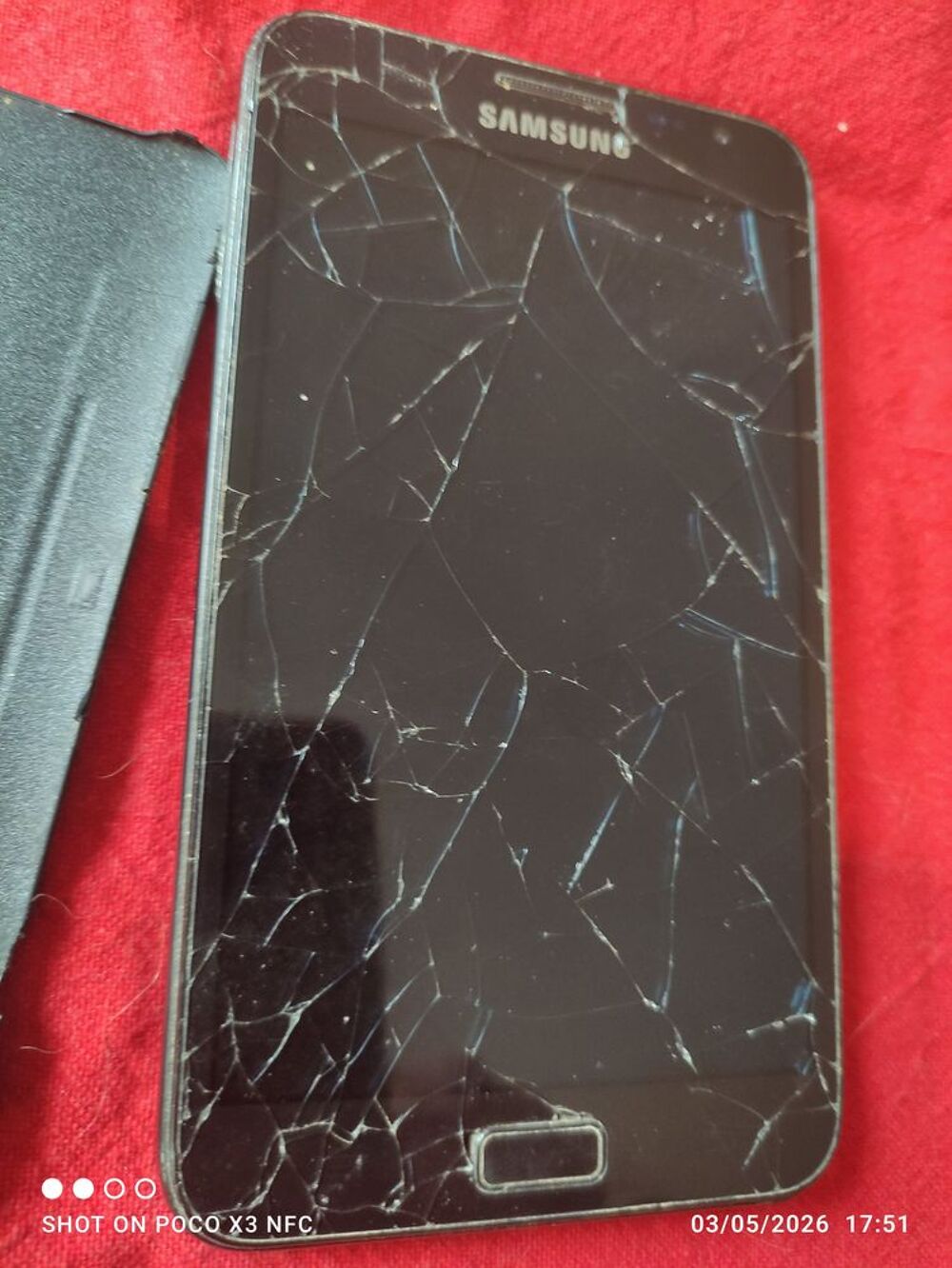 Samsung Galaxy note GT N7000 Téléphones et tablettes