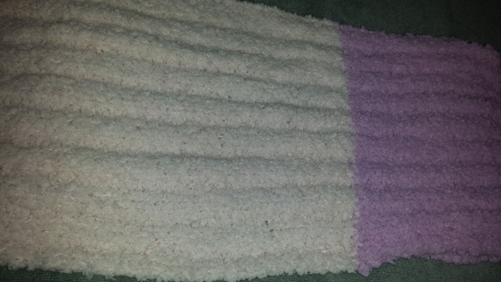 N&deg; 399 ECHARPE ABRICOT VIOLET BLANC VERT Vêtements