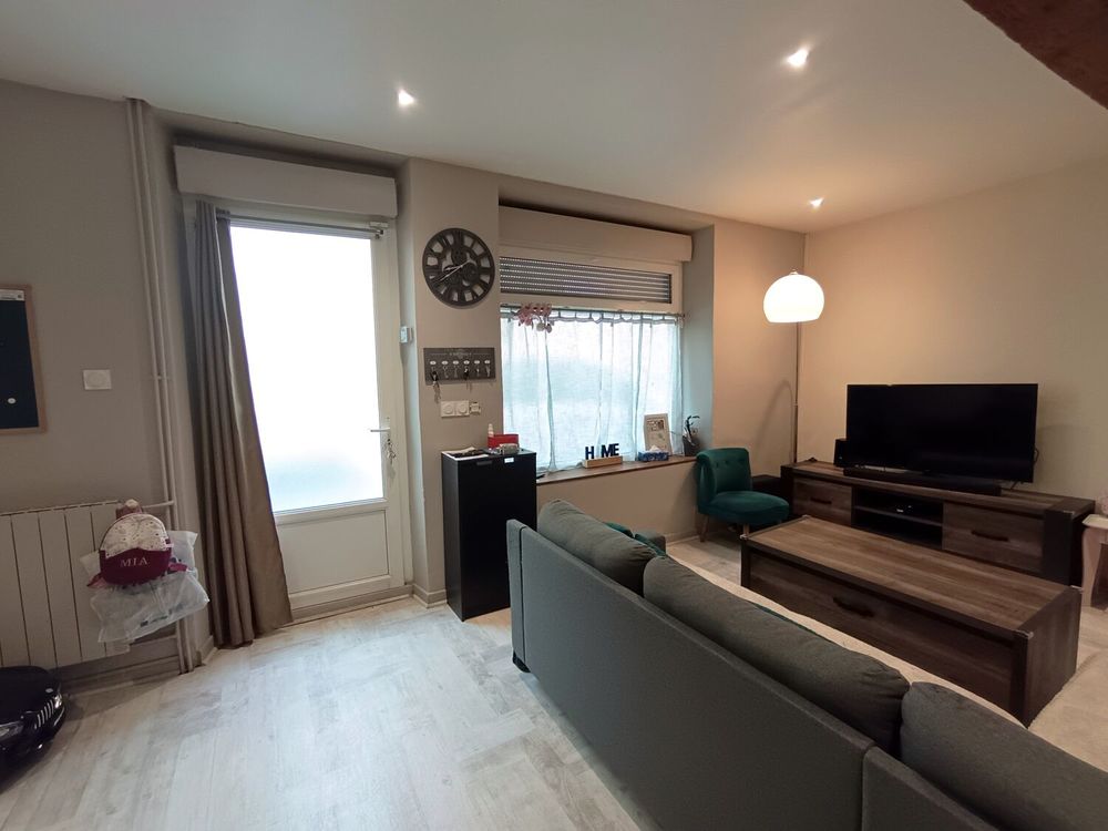 Vente Maison Maison de ville 116m� - Centre Bourg de P�age - Cour int�rie Bourg-de-p�age