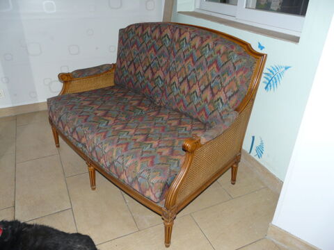 CANAPE ANCIEN 
80 Wavrechain-sous-Faulx (59)