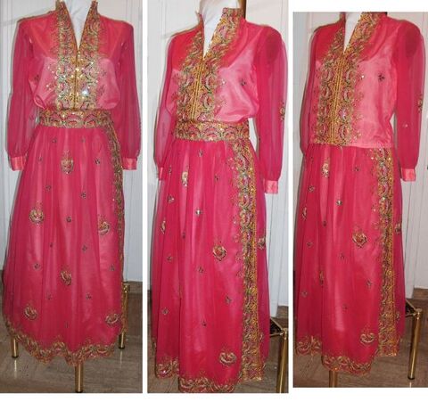 Ensemble de soire manche longue  chic  150 Antibes (06)