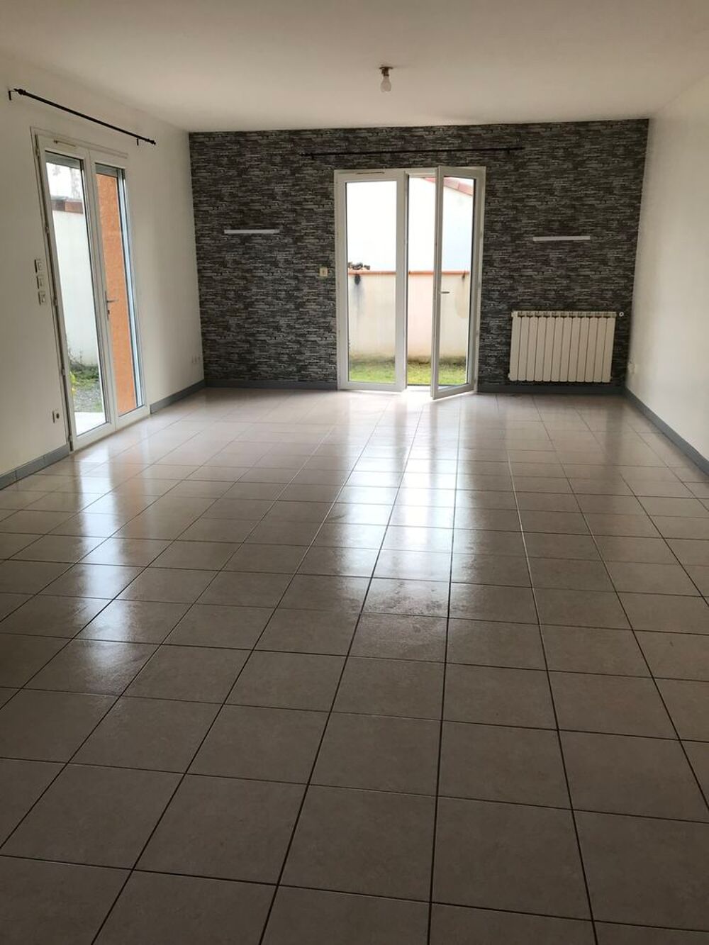 Location Maison maison mitoyenne Longages (31410) Longages