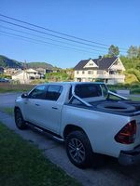 Hilux HILUX DBLE CAB 4WD 2.4L 150 D-4D LECAP 2017 occasion 11000 Carcassonne