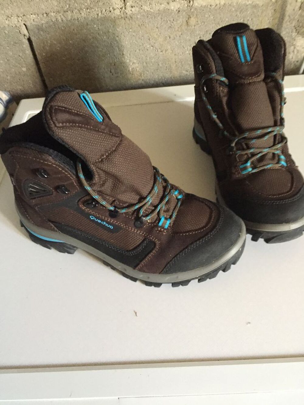 Chaussure de randonn&eacute;e femme Sports