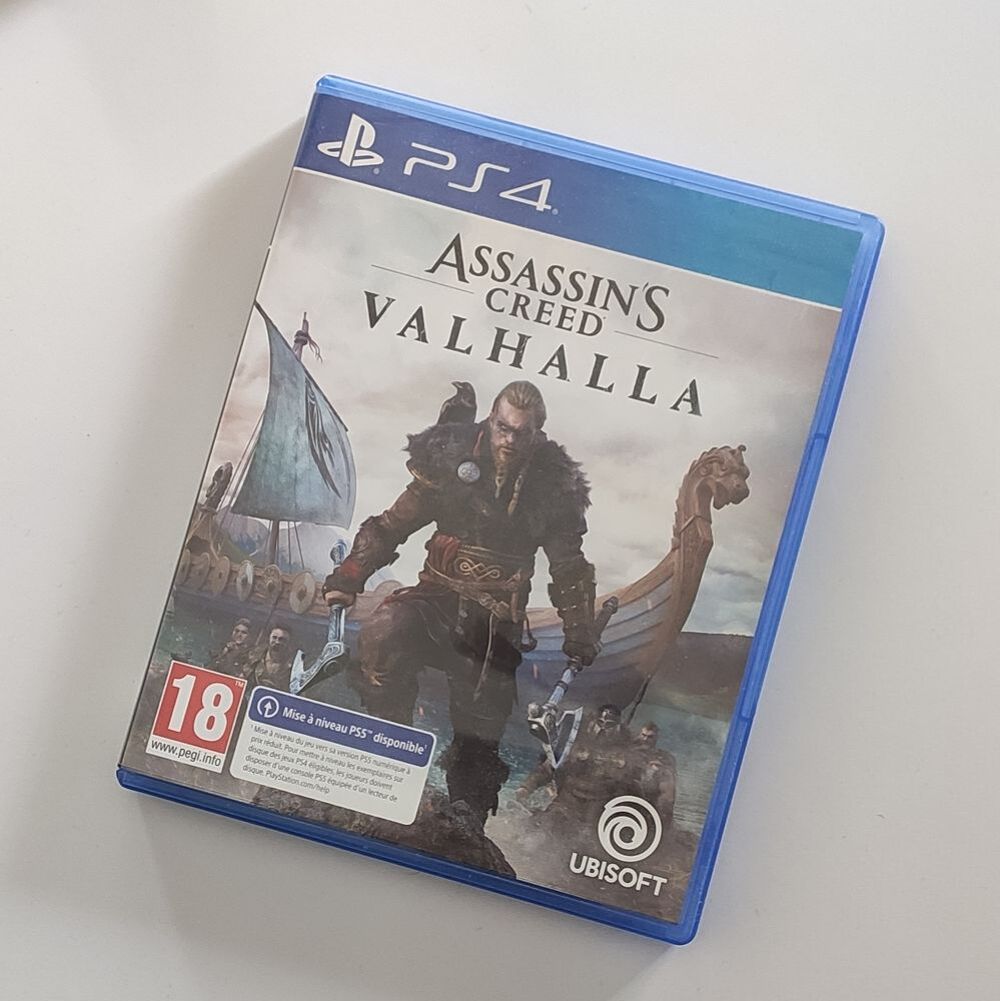 Assassin's creed Valhalla PS4 Consoles et jeux vidéos