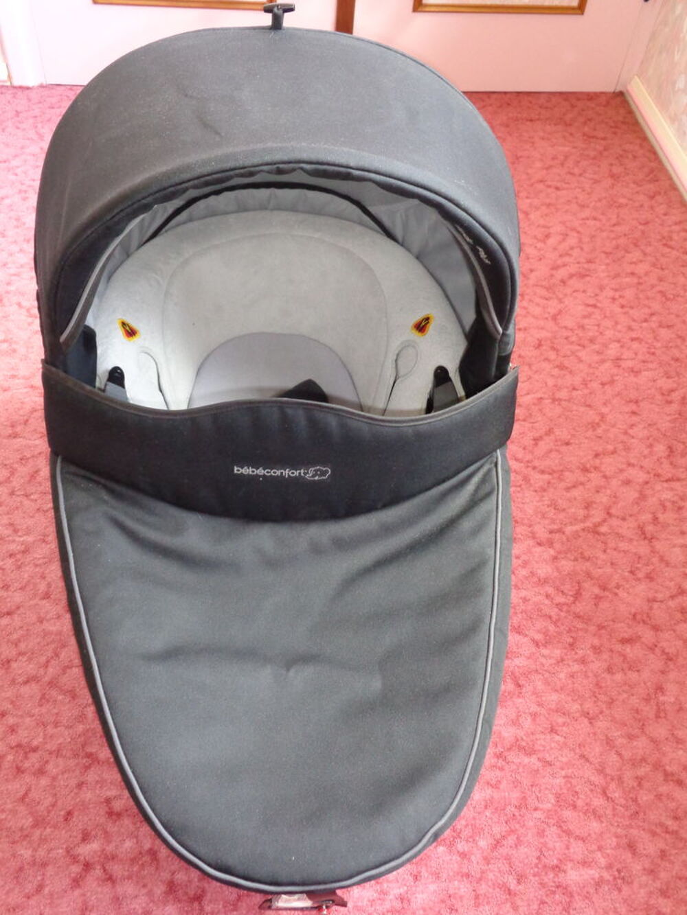 combin&eacute; duo poussette Loola up full plus nacelle windoo Maroquinerie