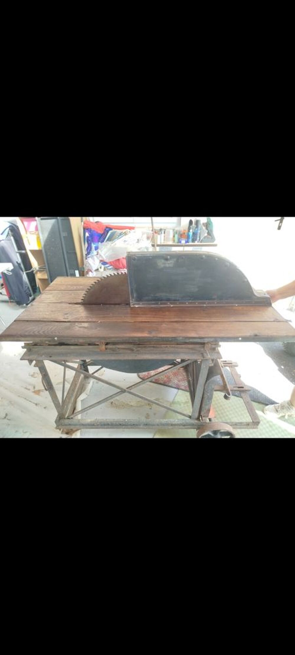   Banc de scie mobile 