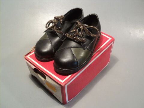 Chaussures Enfant Cuir Vintage Neuve Style Rétro 1960/1970 25 Loches (37)