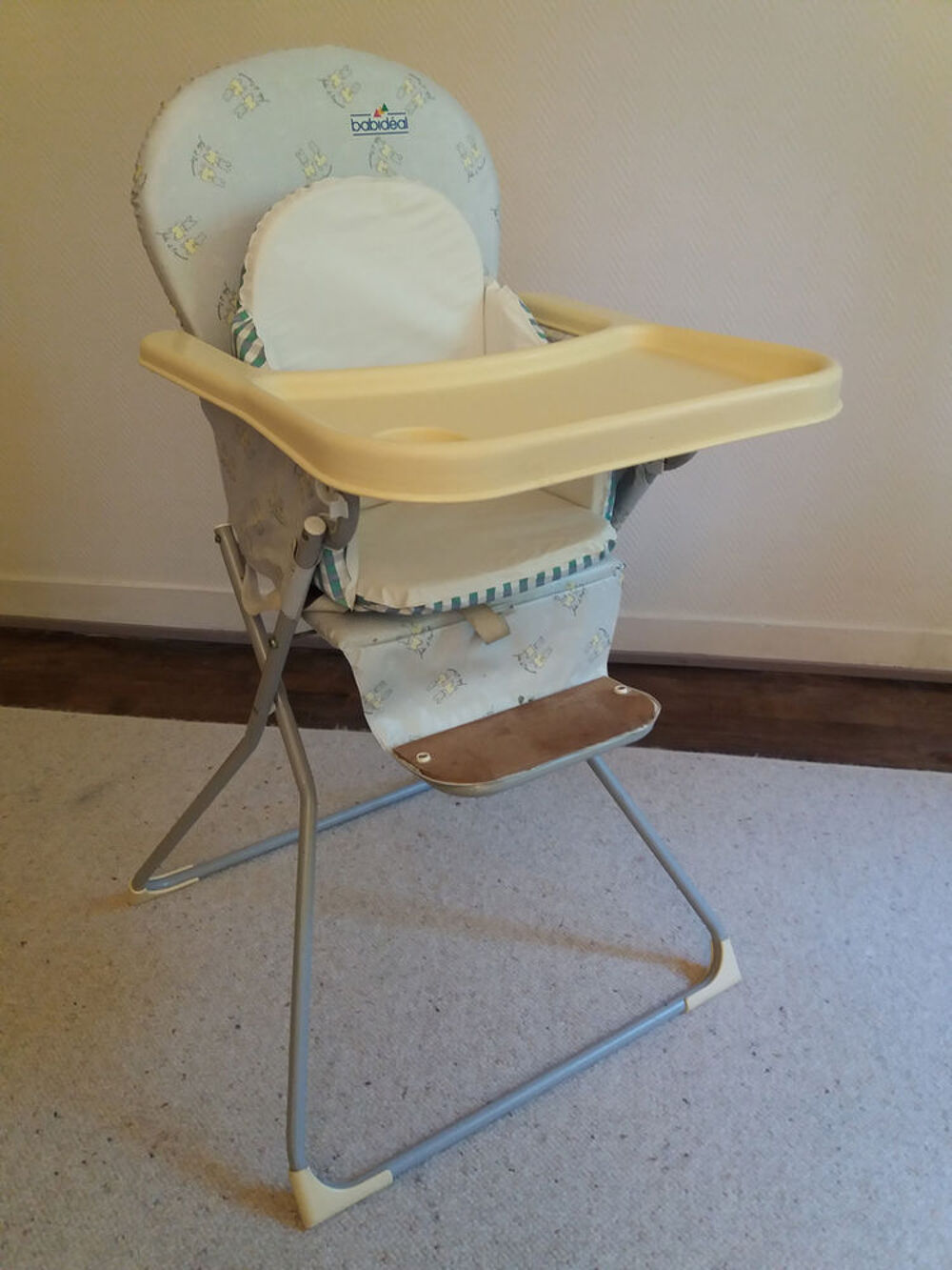 Chaise haute pliable Babid&eacute;al pour b&eacute;b&eacute; Puériculture