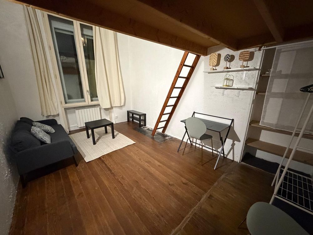 Location Appartement T1 bis meublé - récemment rénové - centre ville de Nantes Nantes