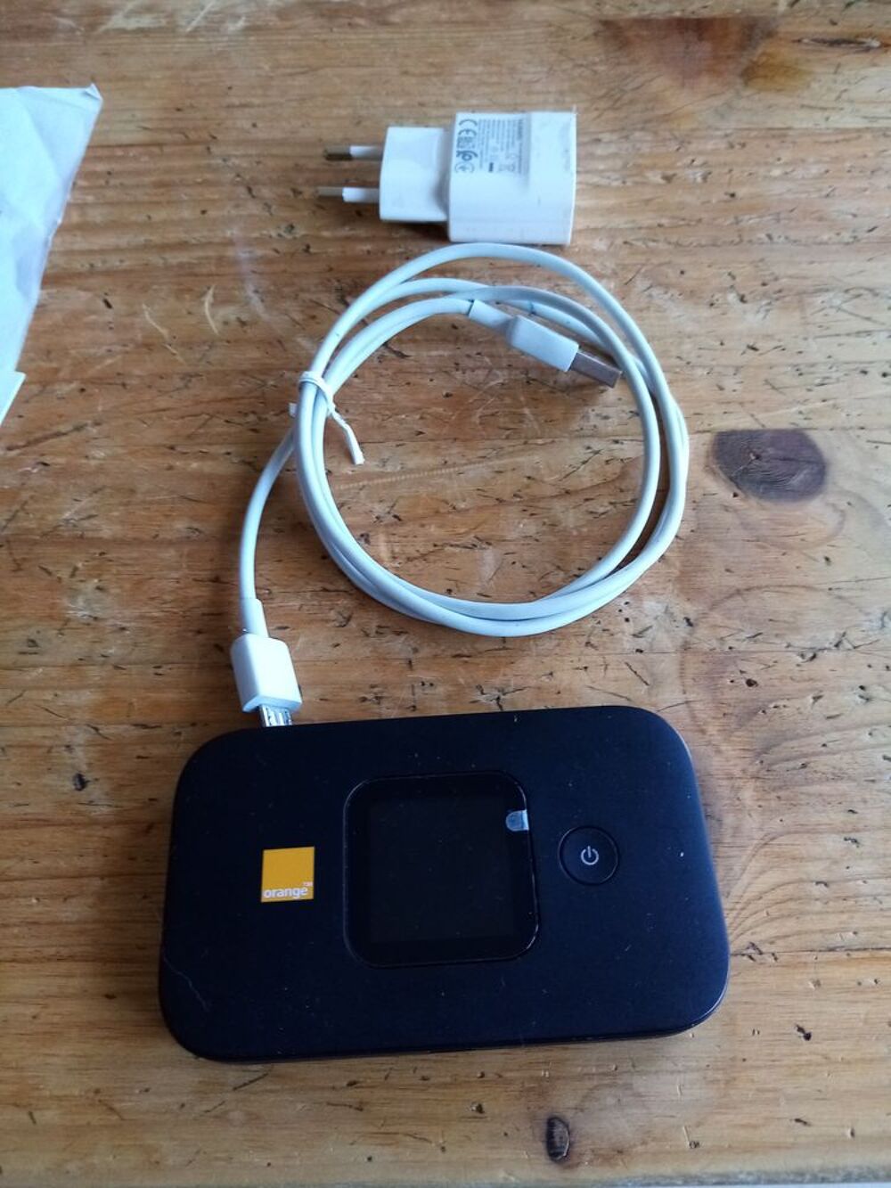 Achetez airbox orange quasi neuf, annonce vente à Rivière (62) WB169836255