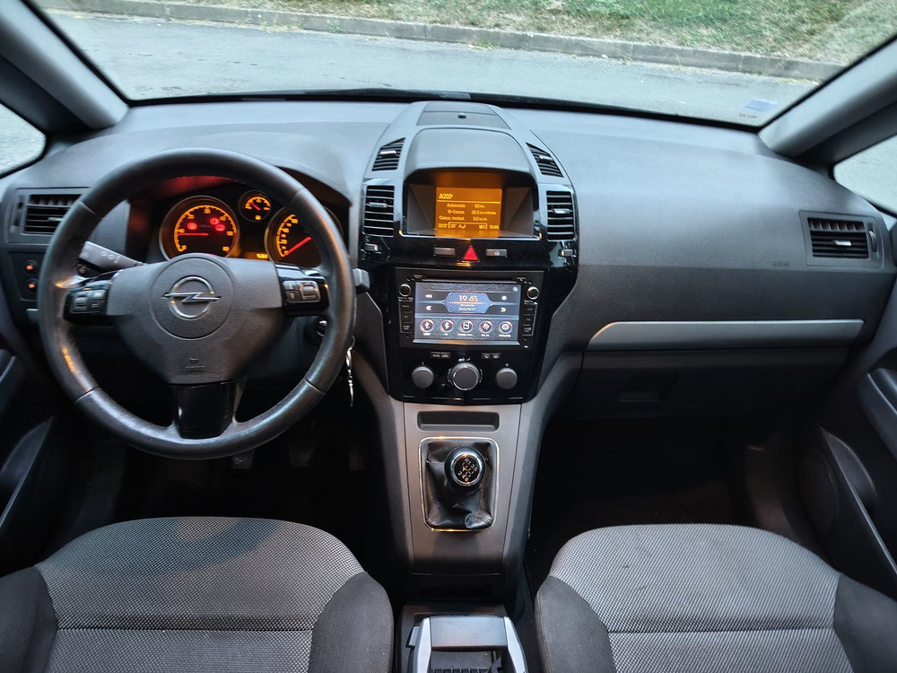 Zafira 1.7 CDTI - 125 ch FAP Enjoy 2009 occasion 64700 Hendaye