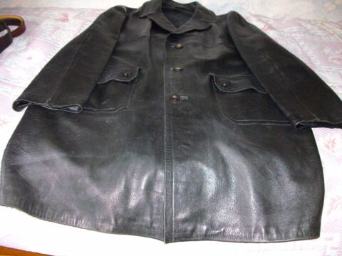 manteau en cuir noir 0 Saint-Jean-de-Folleville (76)