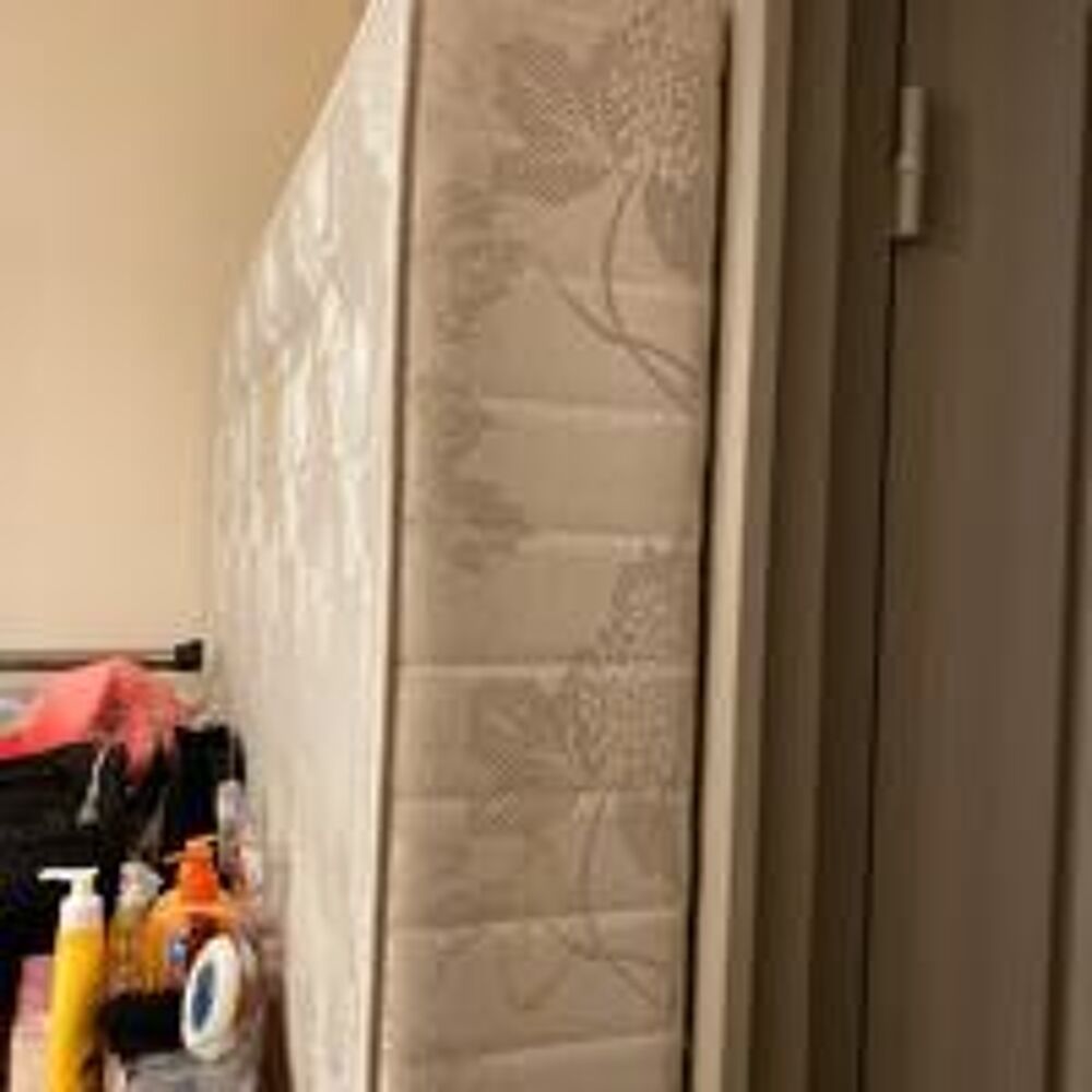 matelas+sommier Meubles