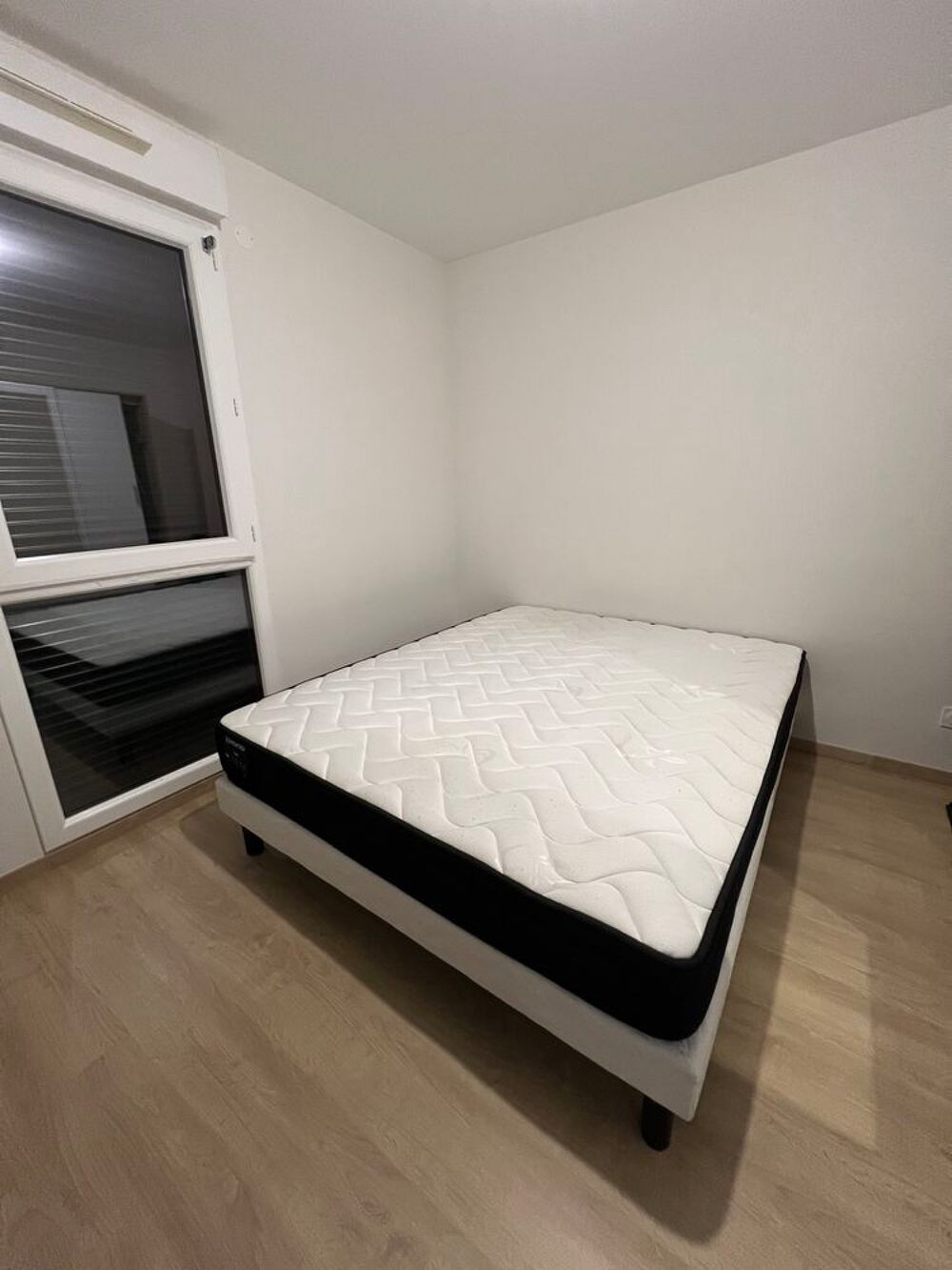 Sommier et matelas Meubles