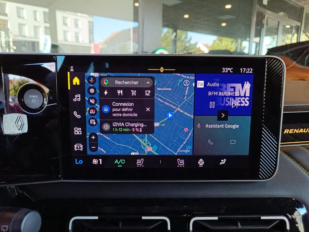R5 Renault 5 E-Tech Electrique 150 ch autonomie confort Iconic 2025 occasion 95220 Pierrelaye