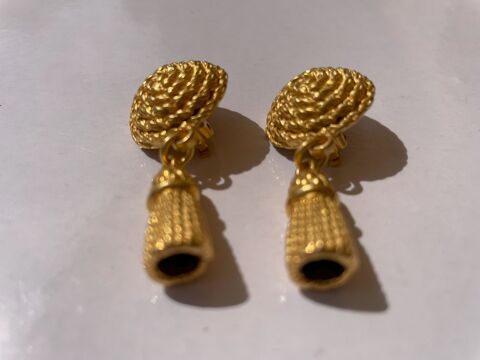 BO Boucle d'oreille clip passementerie + pendant dor� Sonia  95 Vigneux-sur-Seine (91)