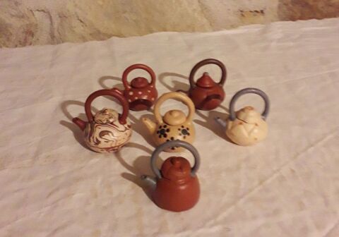 Lot de mini théières. 5 Vierzon (18)