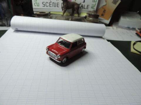 DEL PRADO - MINI COOPER - Echelle : 1/43 ème.. 12 Albi (81)