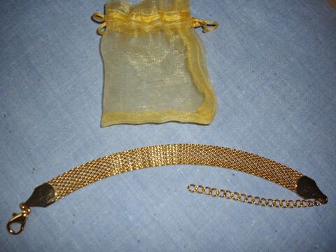 joli bracelet neuf jamais porté doré à l'or fin, larg 7 mms 8 Dunkerque (59)
