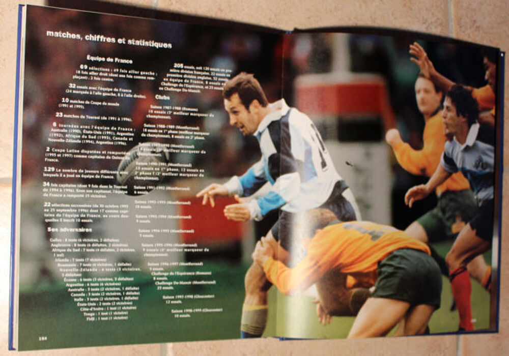  RUGBY : " SAINT - ANDRE L'INEDIT " Livres et BD