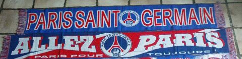 SUPER LOT SUPPORTERS FOOT PSG  11 Bou (02)