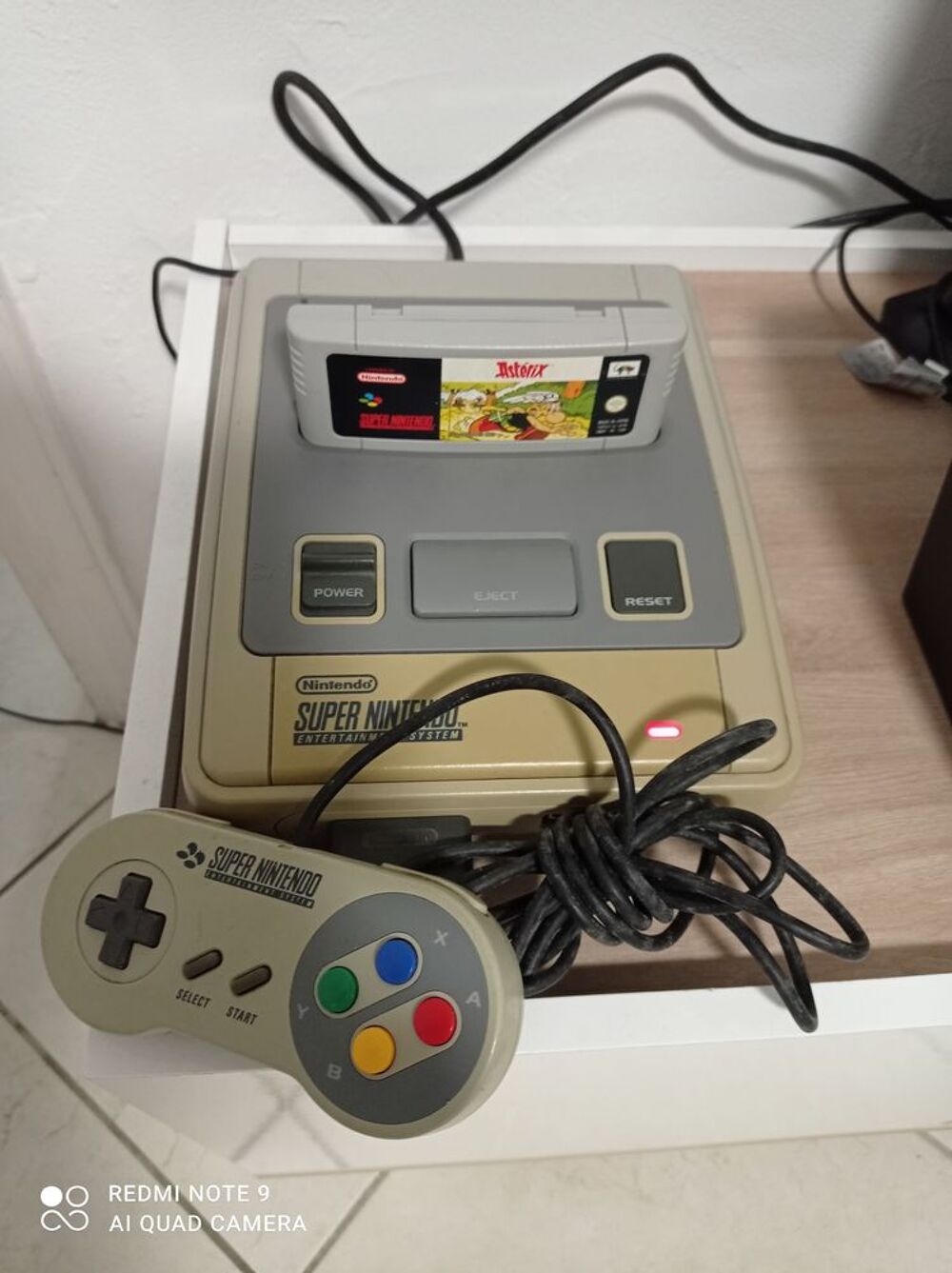 Console super Nintendo + 1 manette + Ast&eacute;rix
Consoles et jeux vid�os
