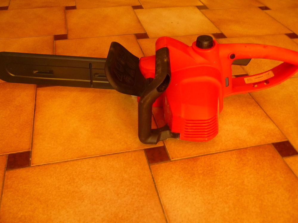 Tron&ccedil;onneuse &eacute;lectrique Bricolage