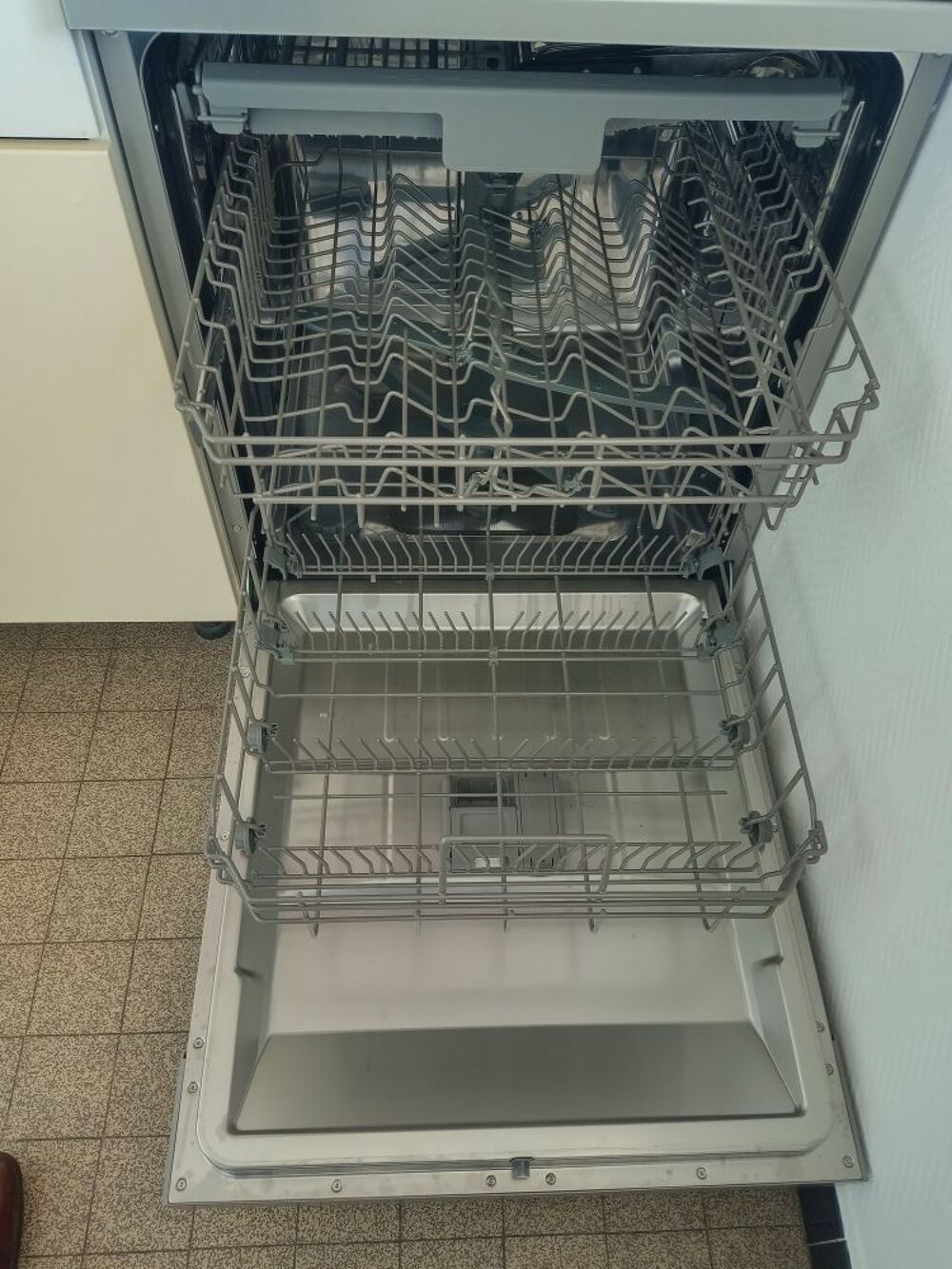 lav&eacute; vaisselle JEkEN Electroménager