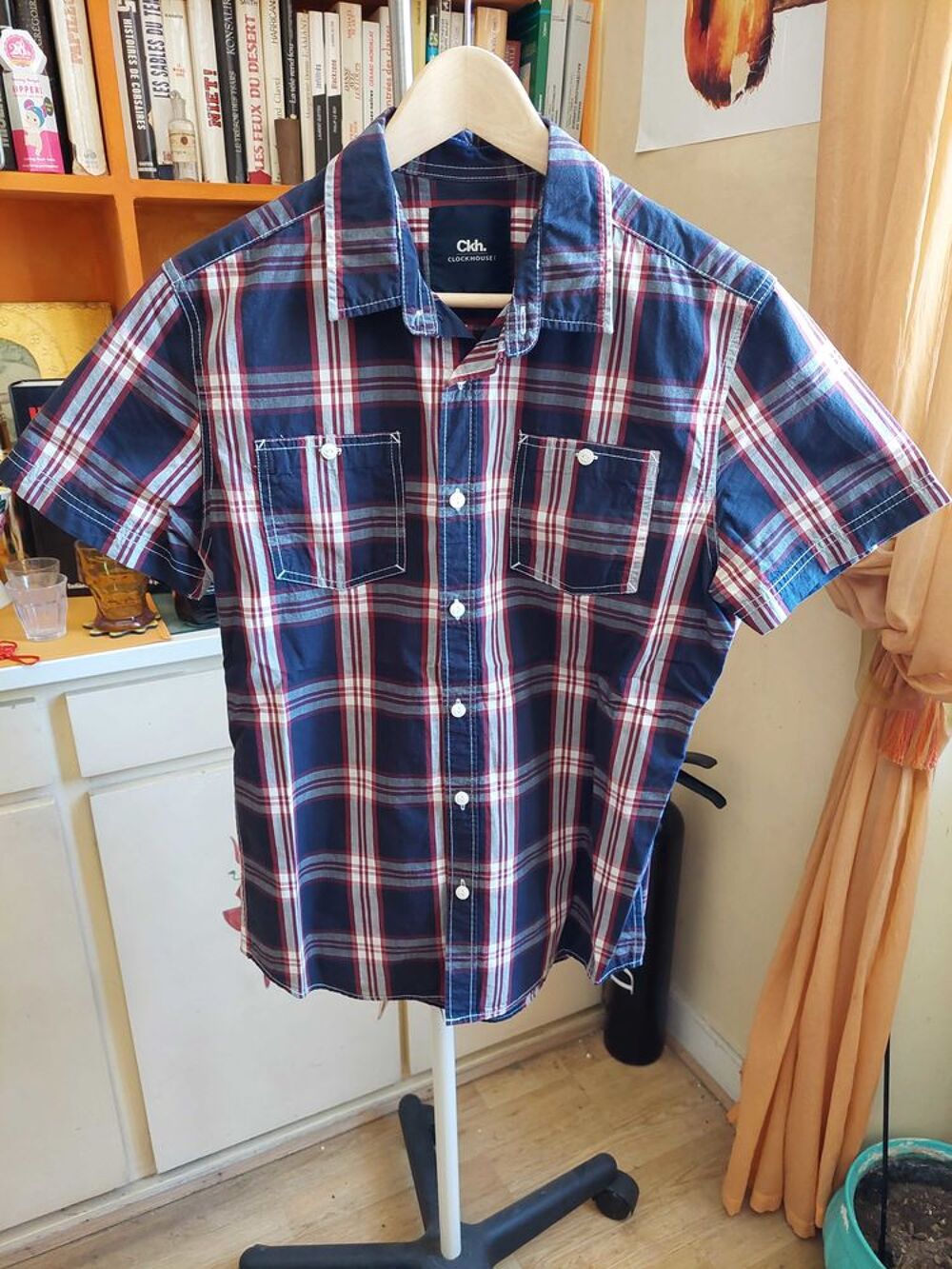 Chemise manche courte taille S Vêtements