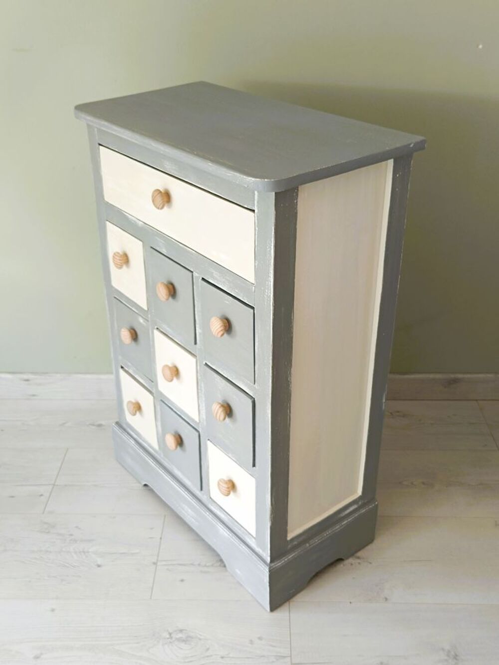 Chiffonnier ancien r&eacute;nov&eacute; Meubles