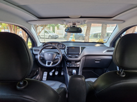 Peugeot 208 1.6 e-HDi 115ch FAP BVM6 Ice Velvet