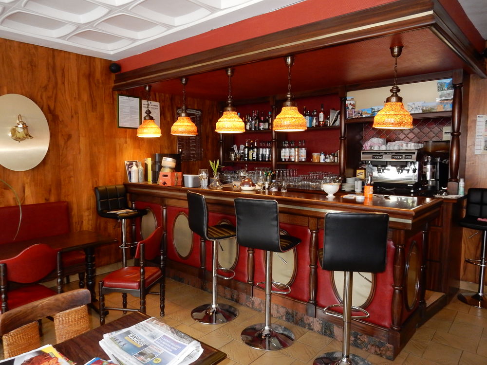 Vente Autre Htel 10 chambres + restaurant 45 couverts + bar Saint-germain-de-joux