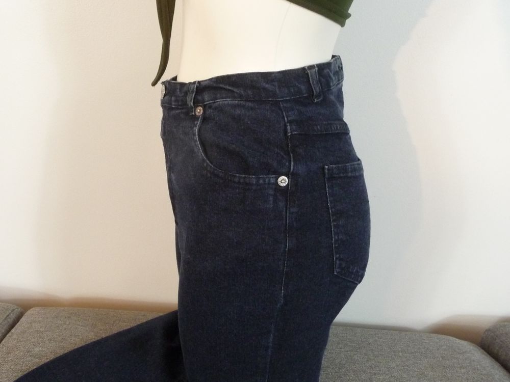 Pantalon/ Jean Droit Bleu Fonc&eacute; en Coton et Elasthanne Vêtements
