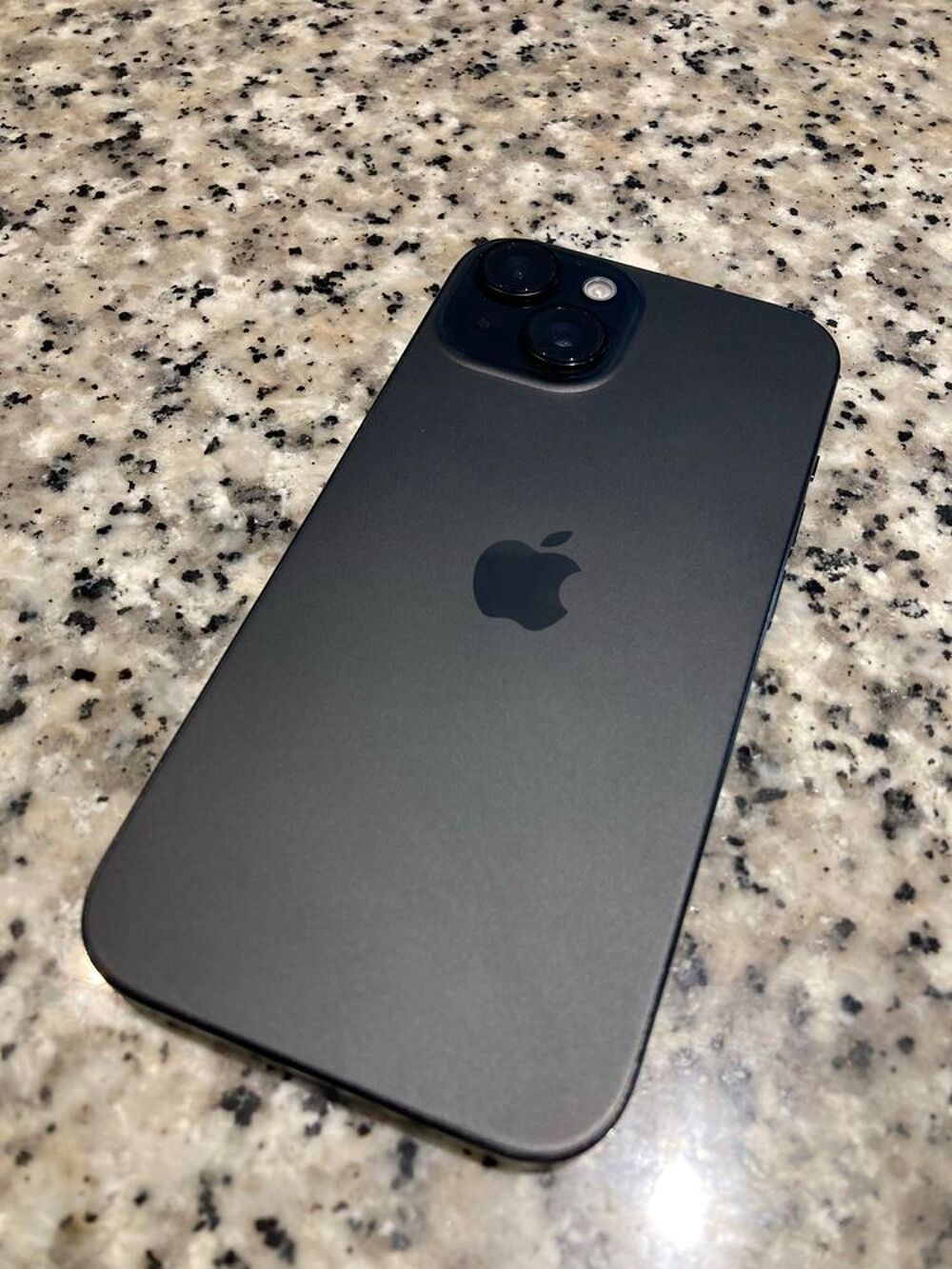 iPhone 15 Tlphones et tablettes
