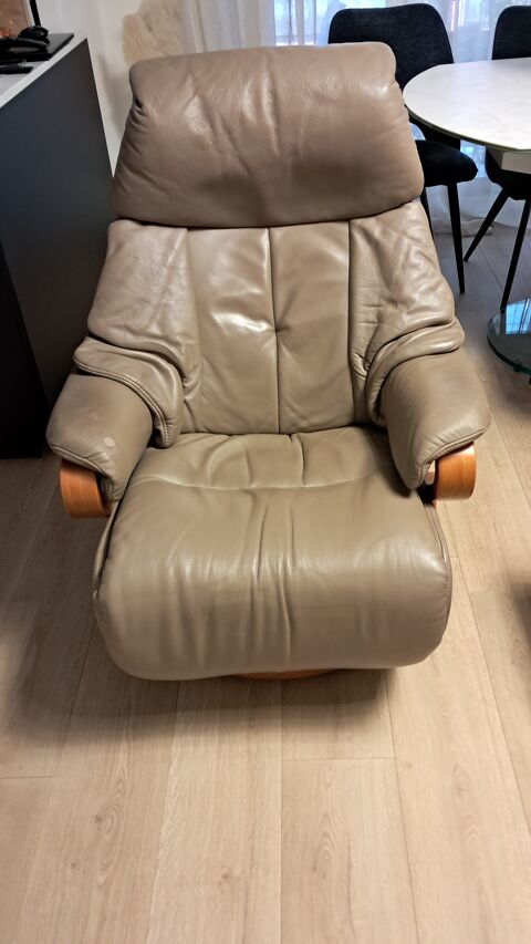 Fauteuil de relaxation en cuir beige 200 Nice (06)