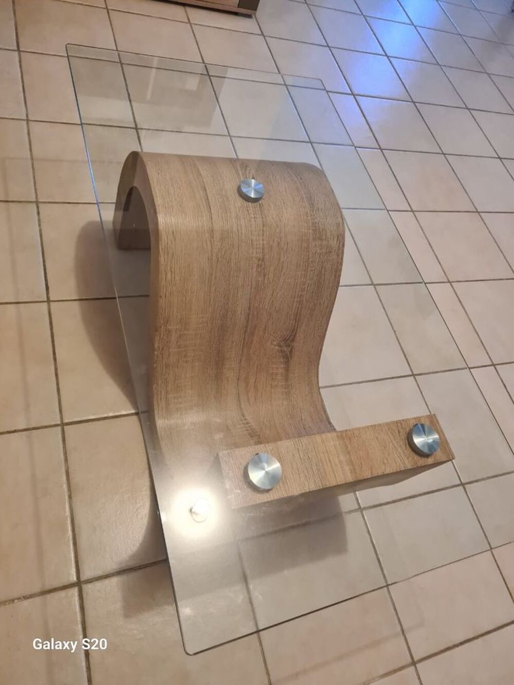 Table basse en verre en tr&egrave;s bon &eacute;tat Meubles