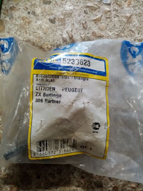 Pi&egrave;ces et &eacute;quipements Voiture Pi&egrave;ces et &eacute;quipements Voiture  occasion Mansac 19520