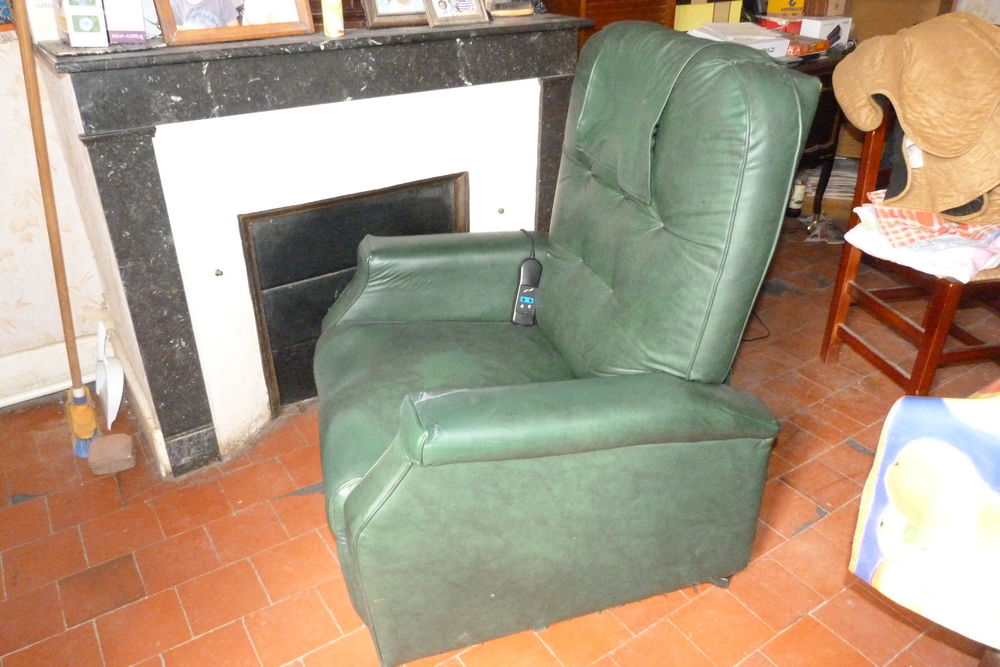 Fauteuil avec T&eacute;l&eacute;commande Meubles