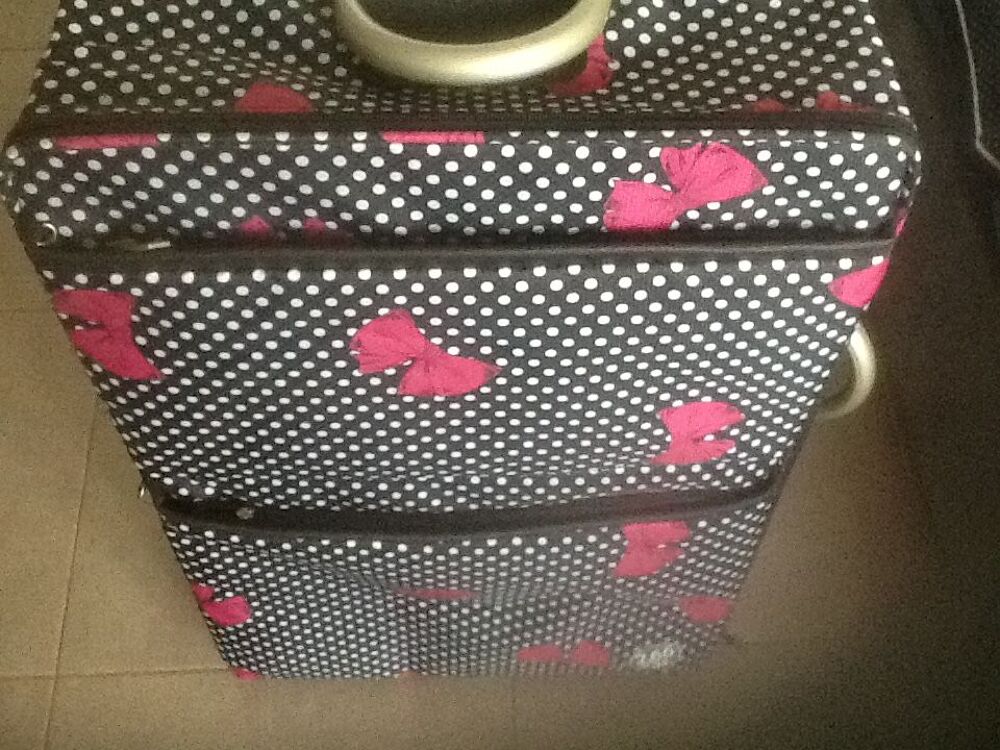 Valise marque Sub-O-G 
Maroquinerie