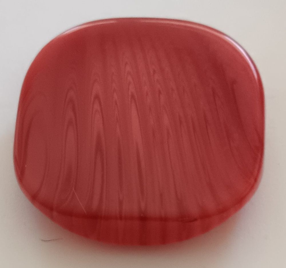 Lot de 21 Boutons Couture Vintage D&eacute;clinaison de Rouges 
