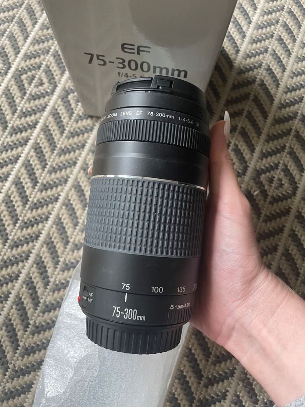 CANON EOS 2000D EF-S 18-55 IS II EF 75-300 F/ SAC CARTE M&Eacute;MOIRE SD 16 GO Photos/Video/TV