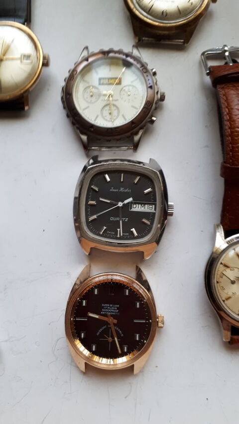 lot de montres quartz 200 Mache (25)