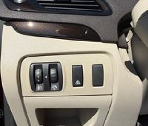 Sc&eacute;nic III Scenic III dCi 150 FAP Initiale A 2012 occasion 27620 Gasny