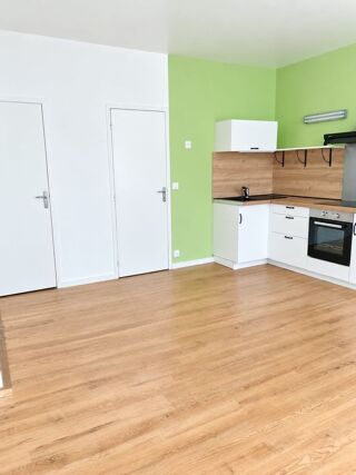 Appartement 2 pièces 38 m² · à Nay · 38 m² · 75 000 €