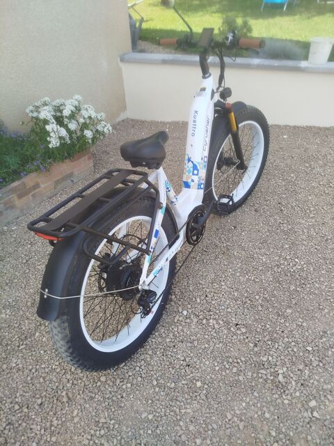 VELO ELECTRIQUE CYRUSHER KUATTRO 250W  
1050 Confrançon (01)
