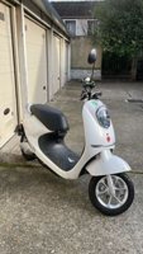 DIVERS 2022 occasion 94400 Vitry-sur-Seine