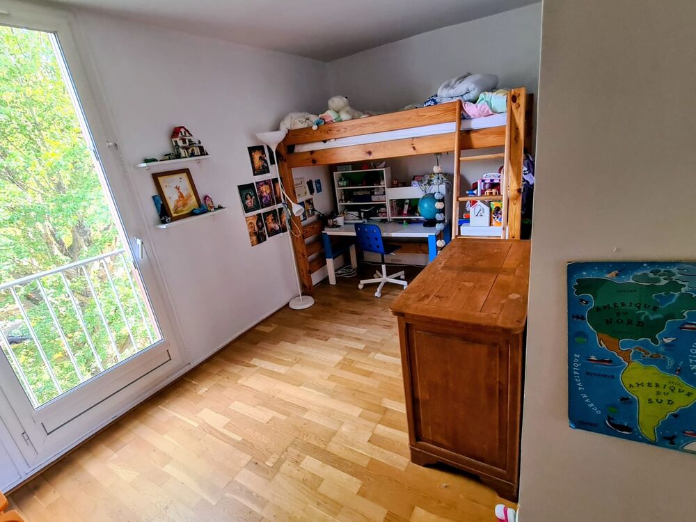 Vente Appartement Appartement lumineux de 5 pièces de 81,5 m², dernier étage Antony