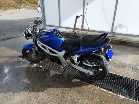 Moto SUZUKI 2001 occasion Castelmaurou 31180