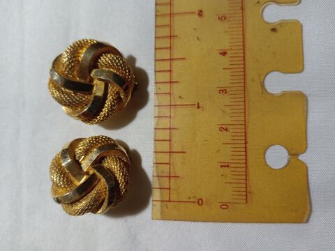 Boucles d oreilles plaqu or 1960 40 Alban (81)